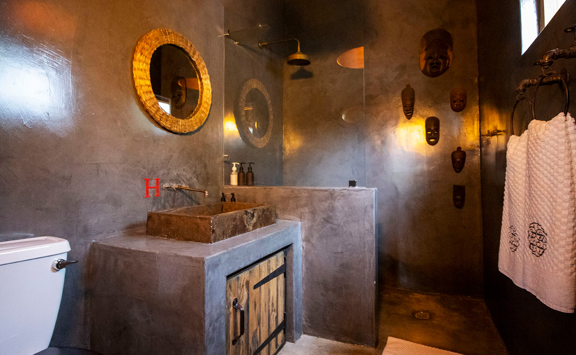 Red Cottage Nibbana Farm